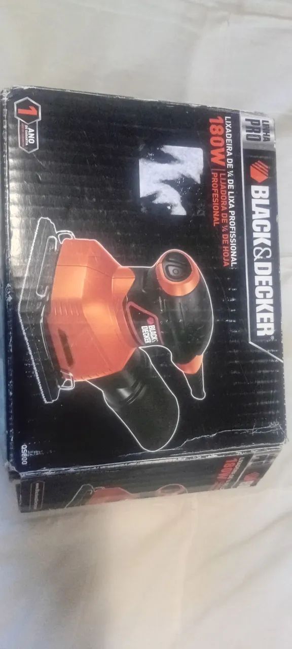Lixadeira profissional Black e Decker - Foto 5