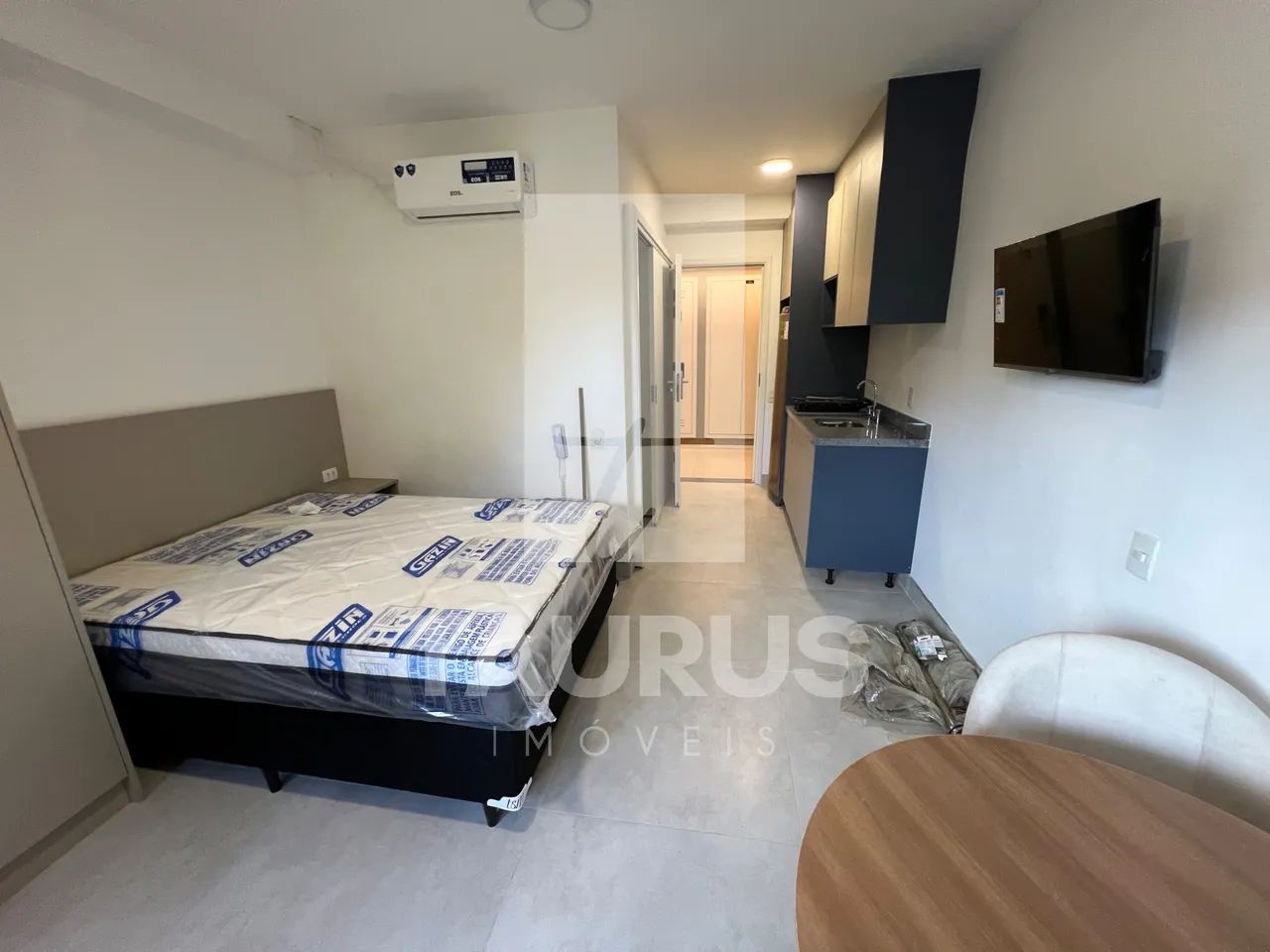 Studio para alugar em Moema. Mobiliado, ar condicionado, varanda, 25m². - Foto 2