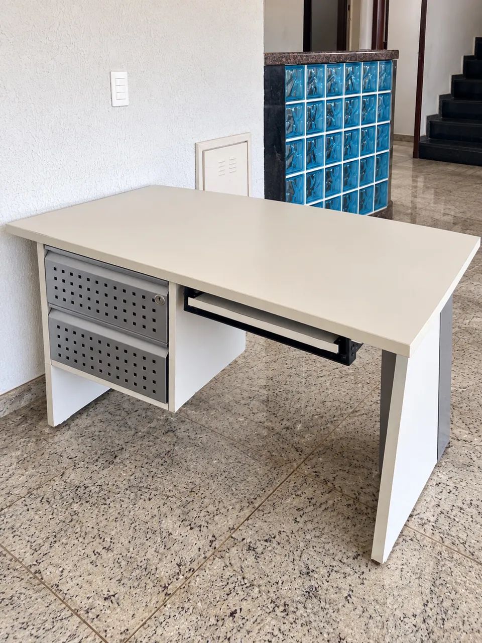 Mesa de escritório  - Foto 4