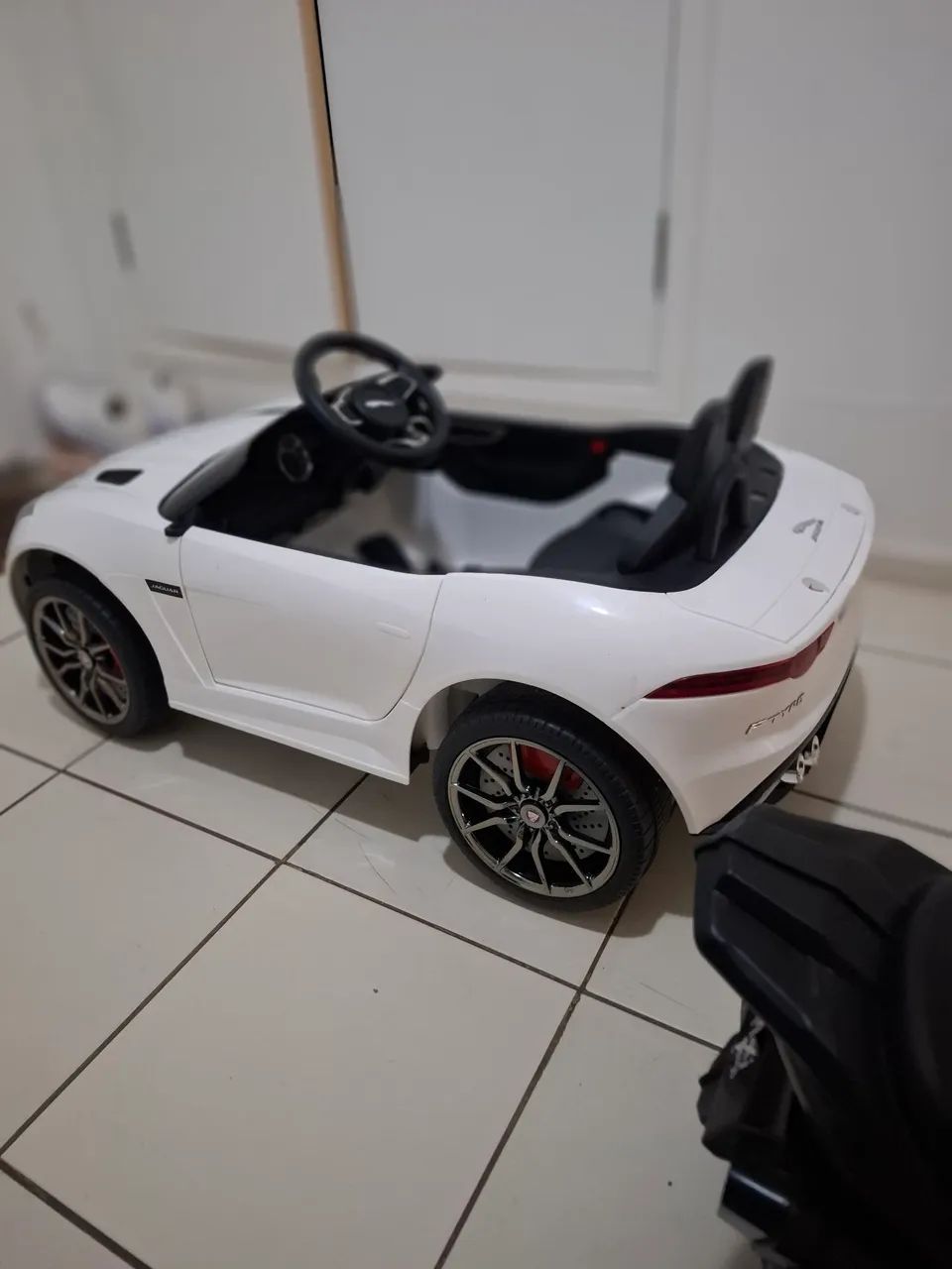 Carro elétrico infantil - Jaguar - Foto 2
