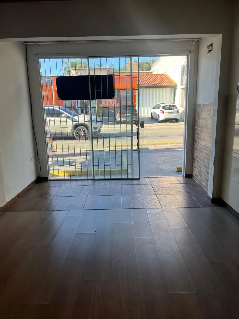 Aluga-se Sala Comercial Fazenda Santo Antônio-São José  - Foto 3