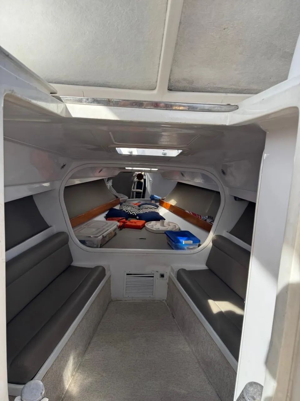 Lancha Bullet 39? com 02 motores Volvo KAD42 - Foto 2