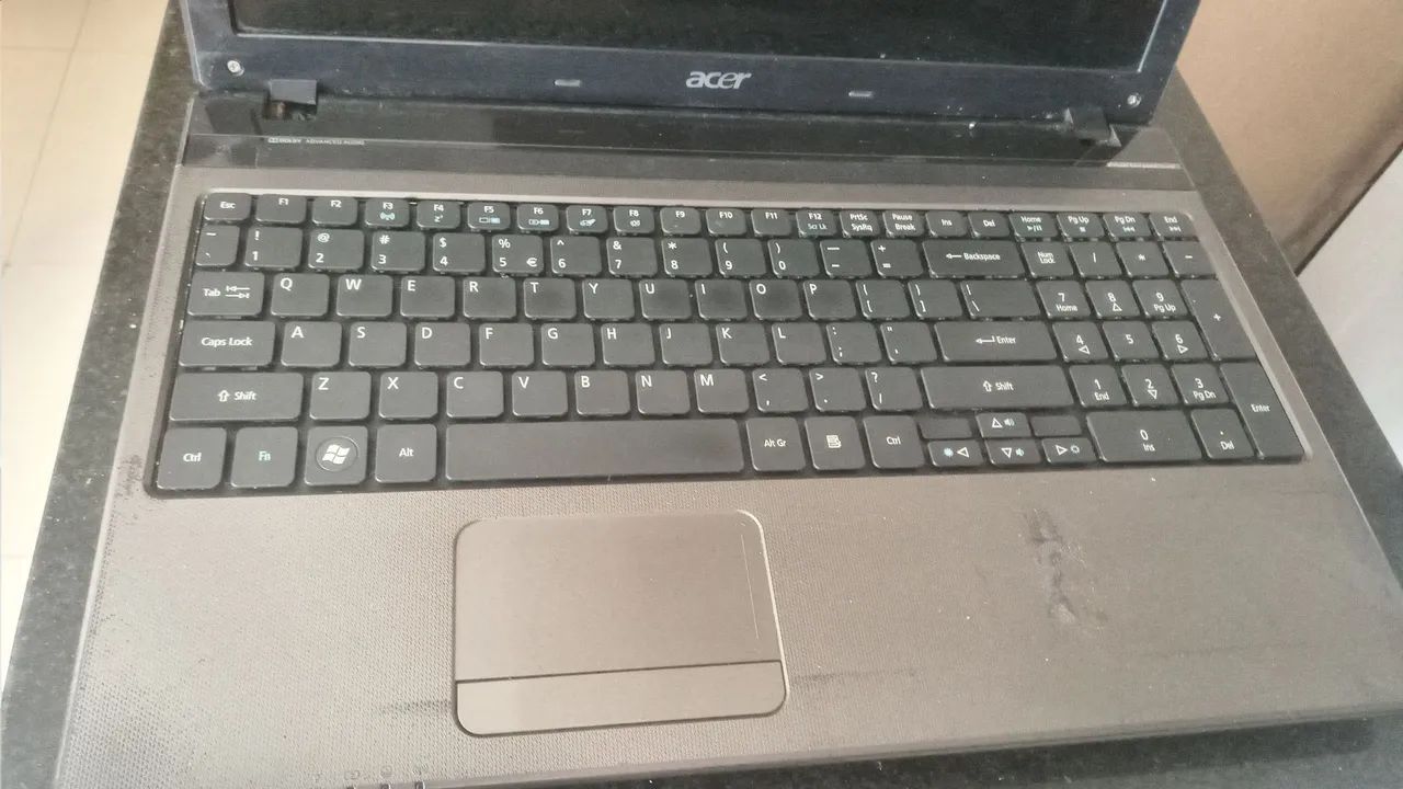 Troco carcaça completa acer 5560  - Foto 2