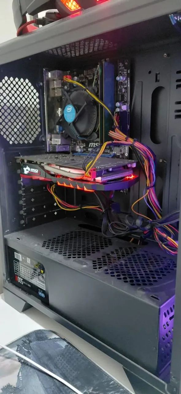 Vendo PC gamer em Bom estado 