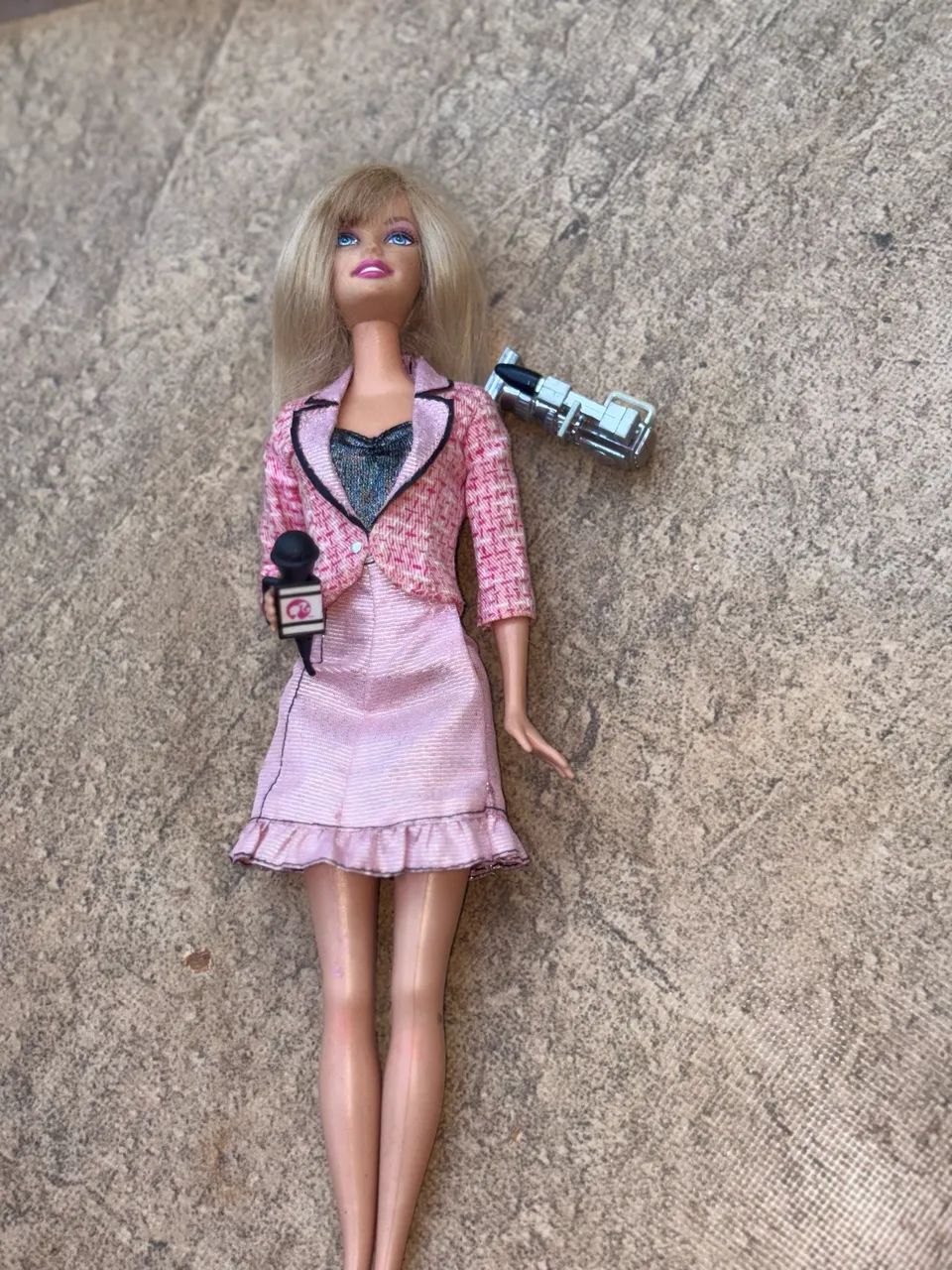 Barbie jornalista - Foto 2