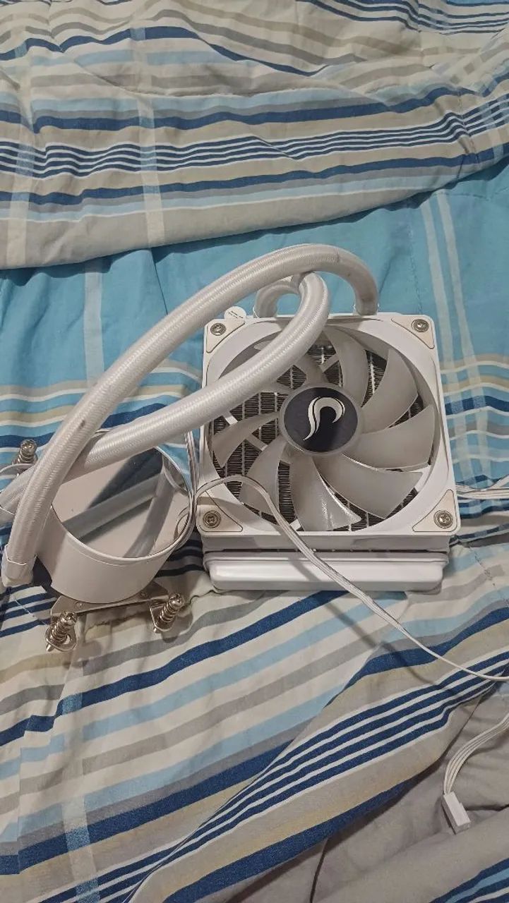   WATER COOLER RISE PEÇAS PARA PC