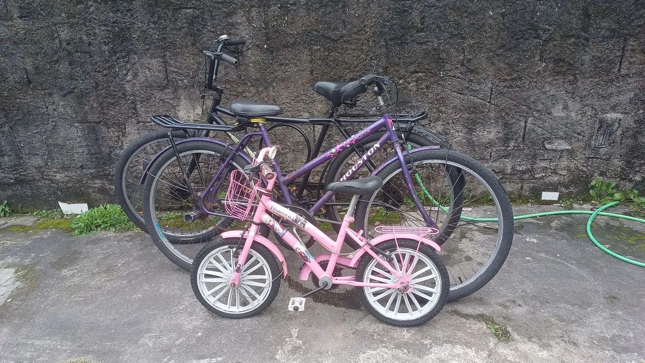 3 Bicicletas usadas bem conservada funcionando bem