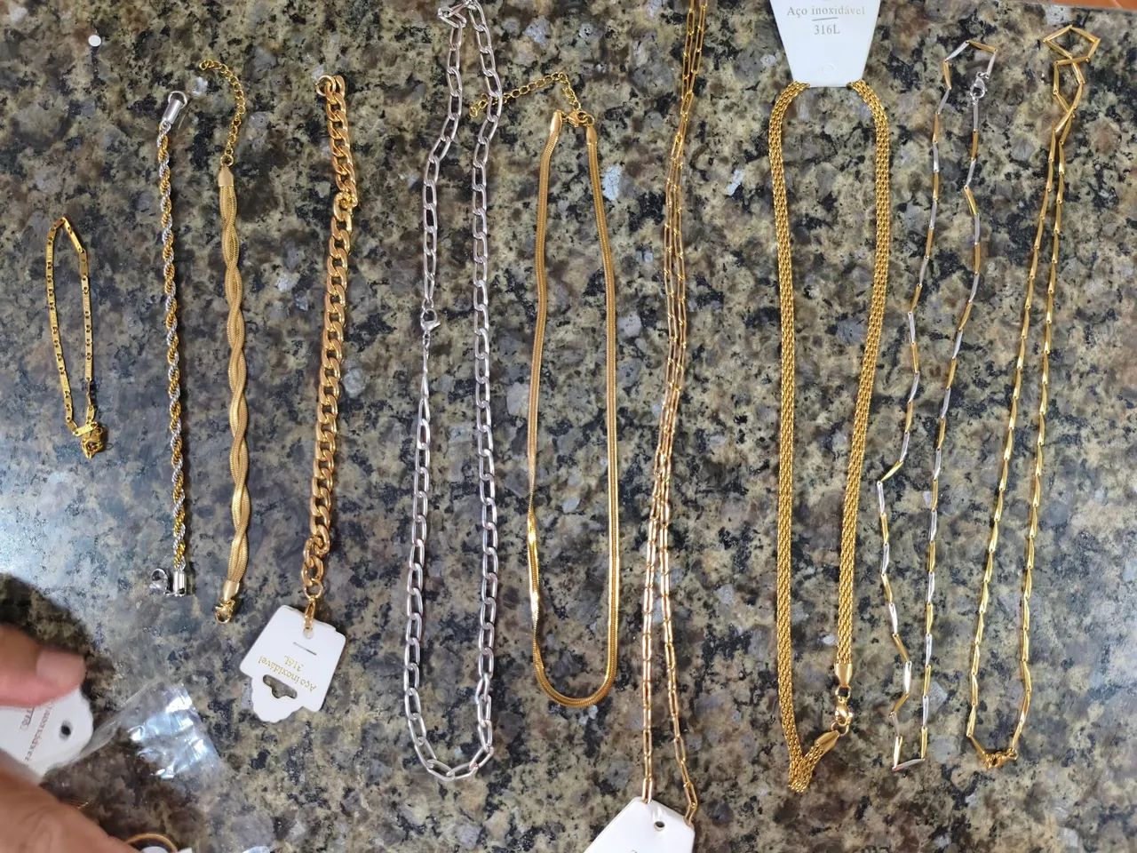 Cordão e pulseiras  - Foto 2