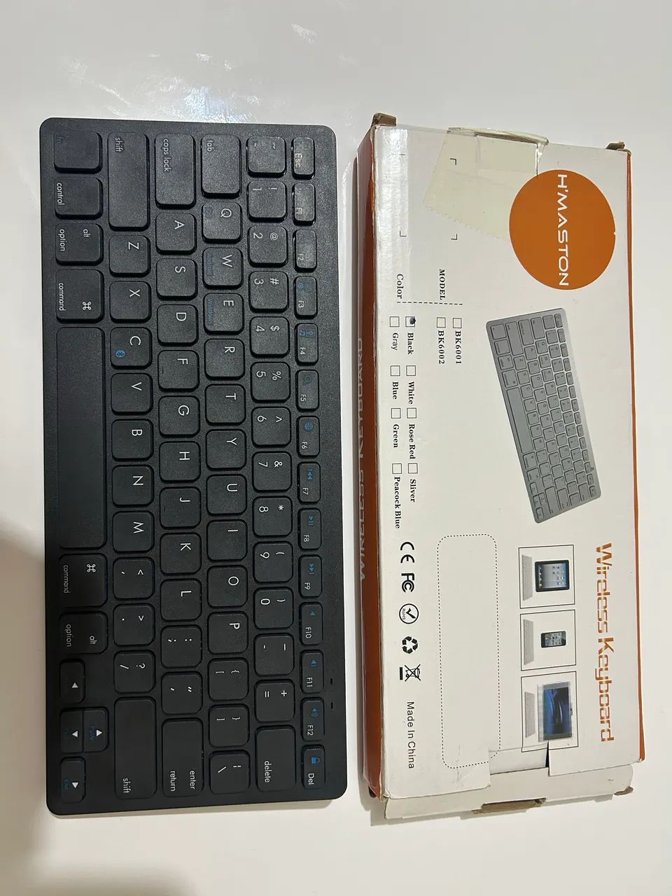 Teclado Bluetooth para iPad/Tablet/Celular - Novo 