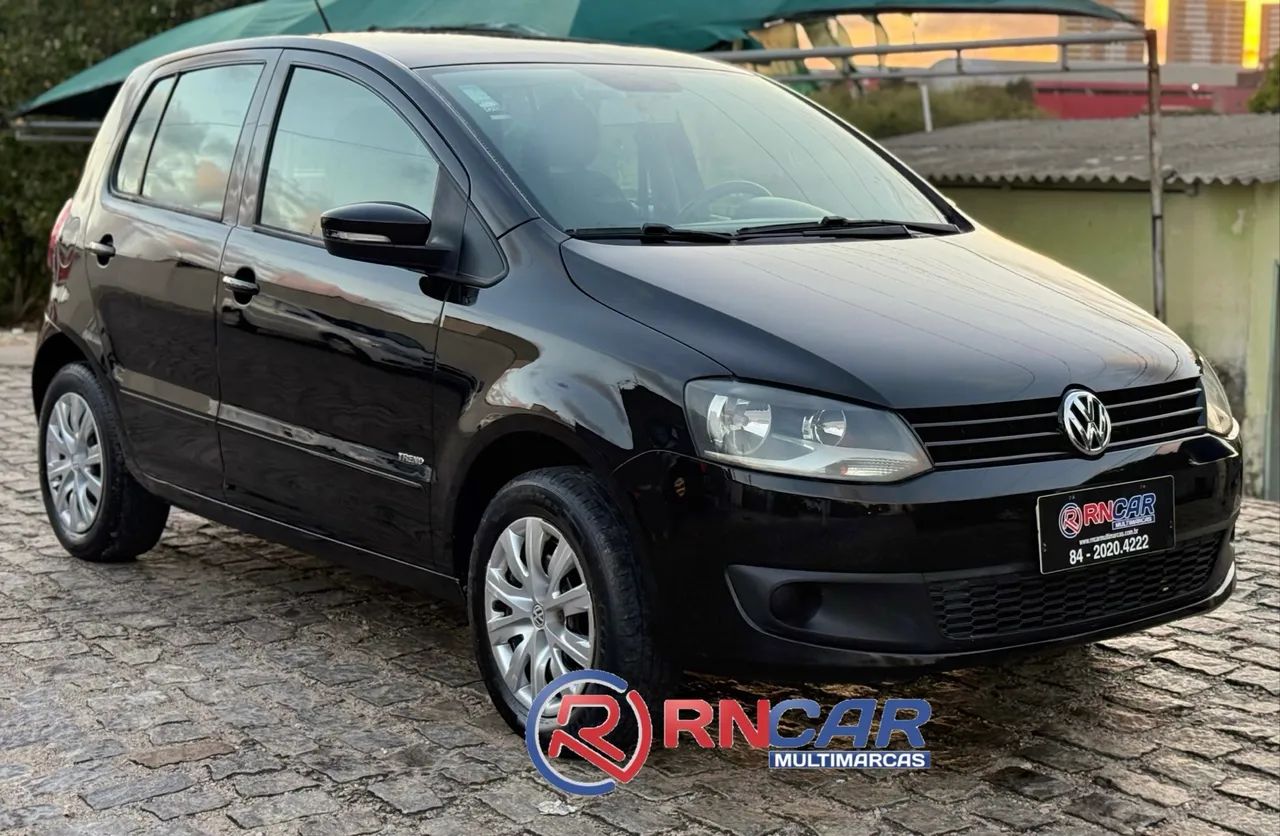 Volkswagen Fox Fox 1.0 Mi Total Flex 8V 3p 2013
