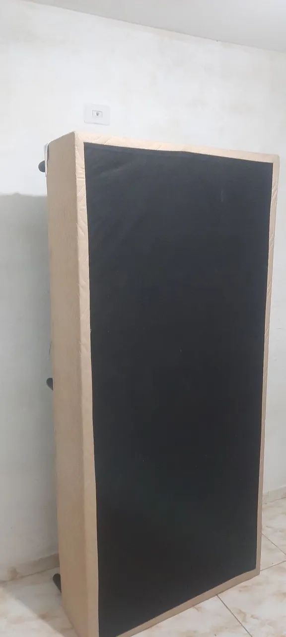 Cama Box solteiro semi nova sem o Colchão  - Foto 4