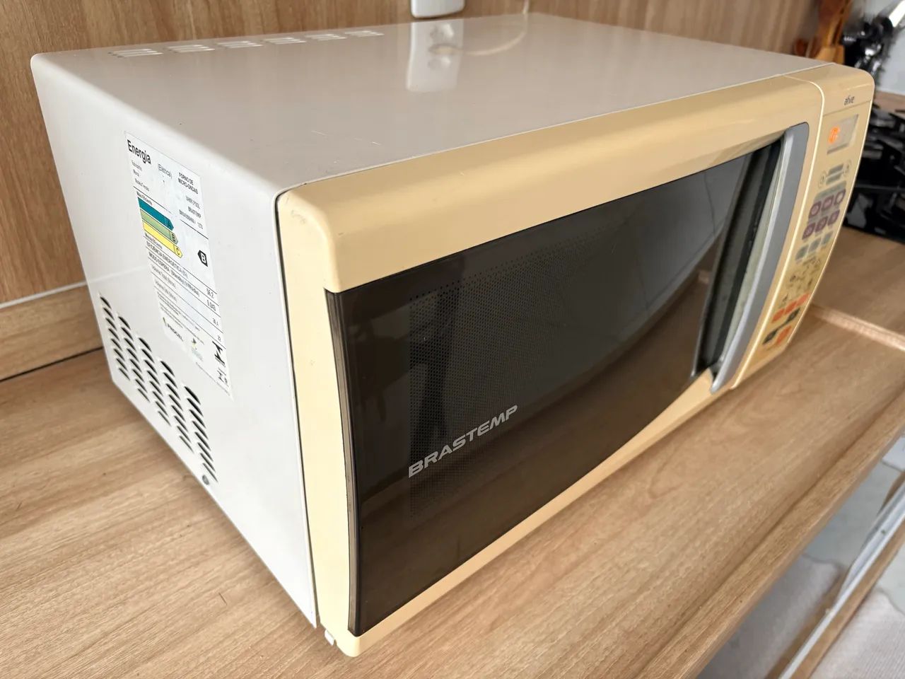 Microondas Brastemp 32 litros - Foto 4