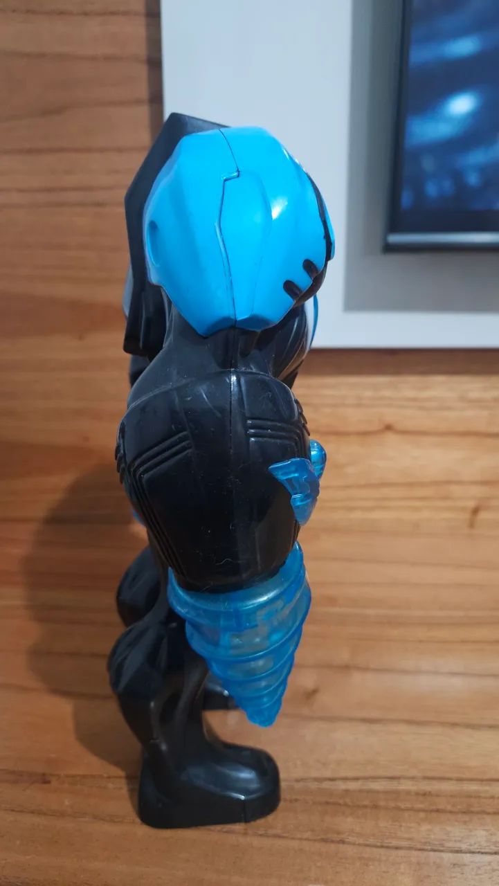 Max Steel modo turbo - Foto 4