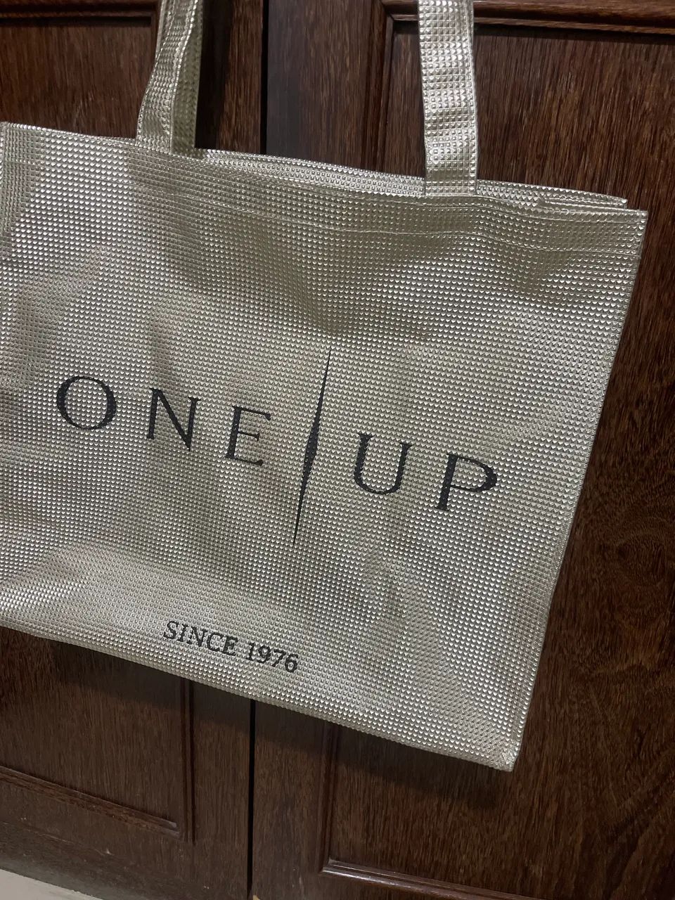 Bolsa ONE UP dourada  - Foto 2