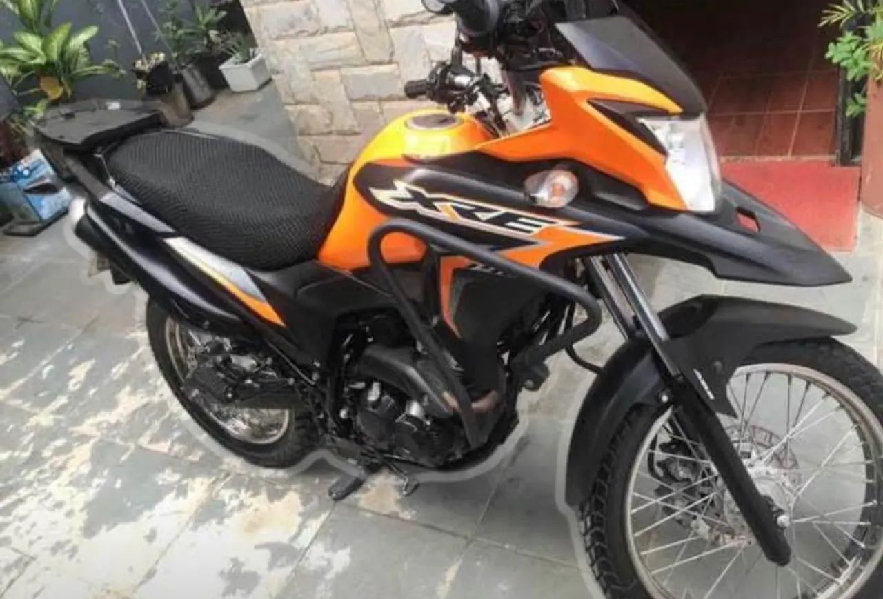 Xre 190 2019 em dia  