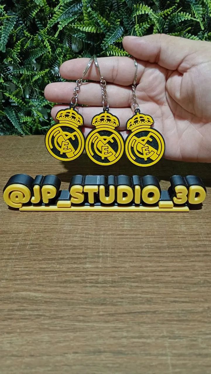 Kit 3 Chaveiros do Real Madrid em 3D