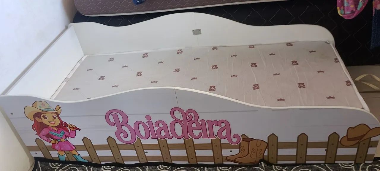 Vendo cama infantil menina