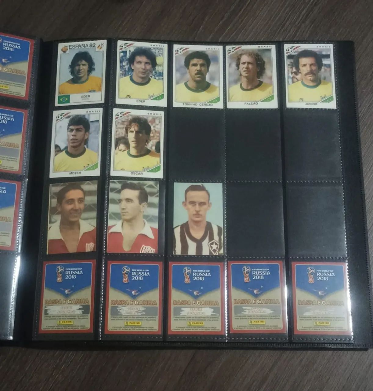 Figurinha do Brasil da copa de 1982  - Foto 2