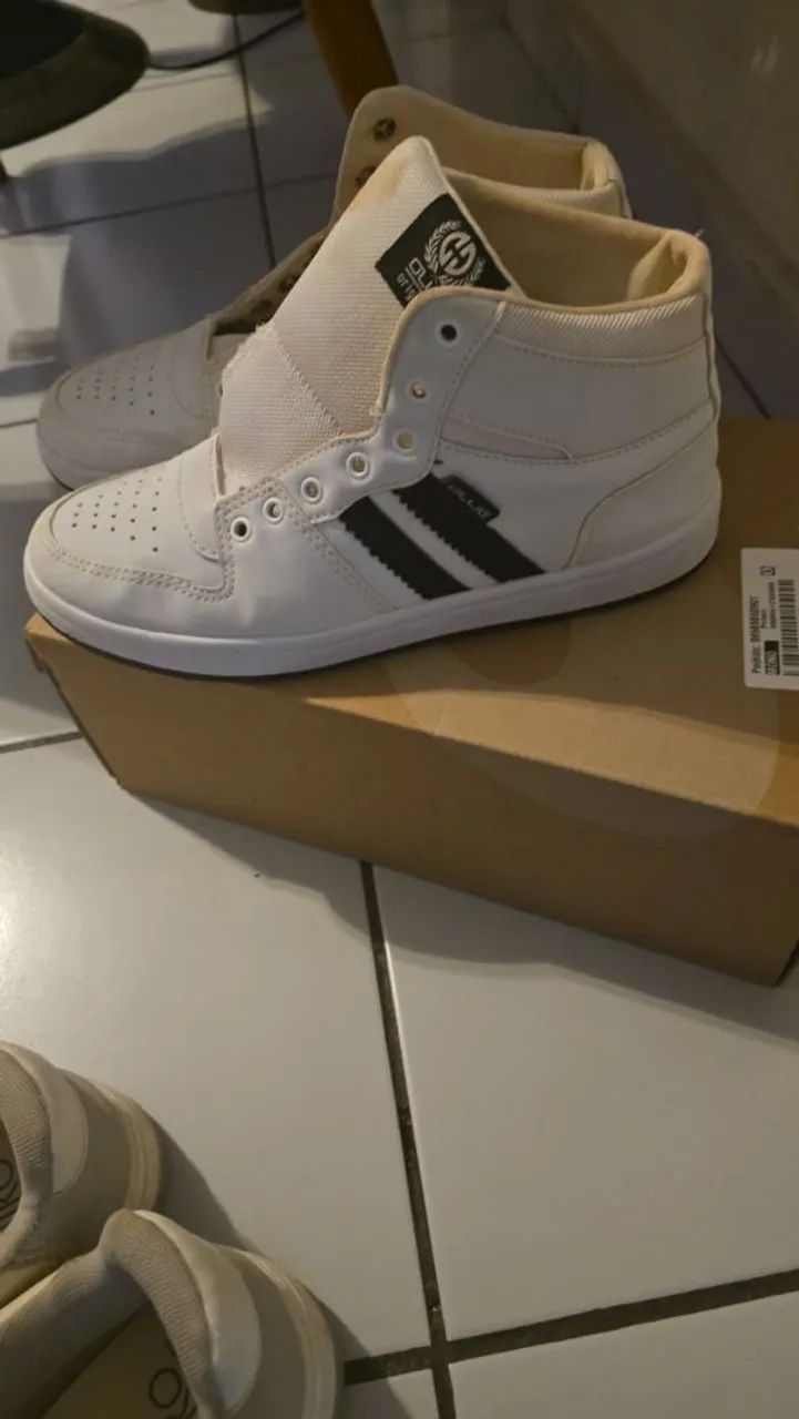 Tênis masculino 
