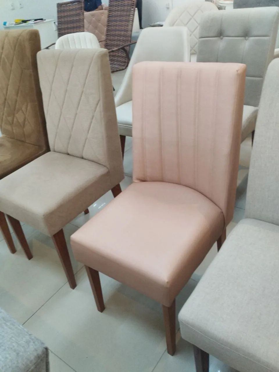 Cadeiras de alto padrão para sua casa  - Foto 4