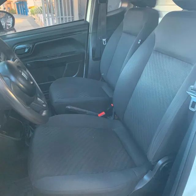 Fiat Strada Endurance 1.4 Flex 8V CS Plus 2023 - Foto 5