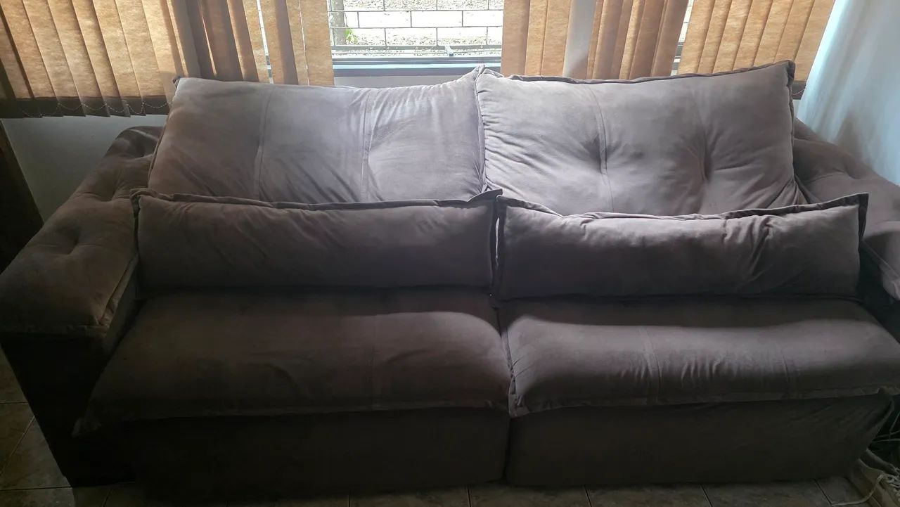 Sofá Retrátil e Reclinável 2.60 m - Muito Conservado - R$ 1500 - Foto 5