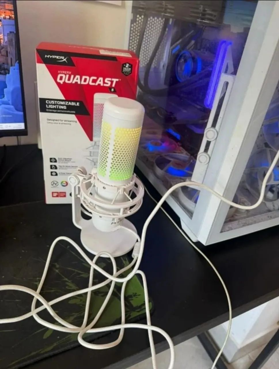 OPORTUNIDADE UNICA: MICROFONE HYPERX QUADCAST S BRANCO!!423877702908661765