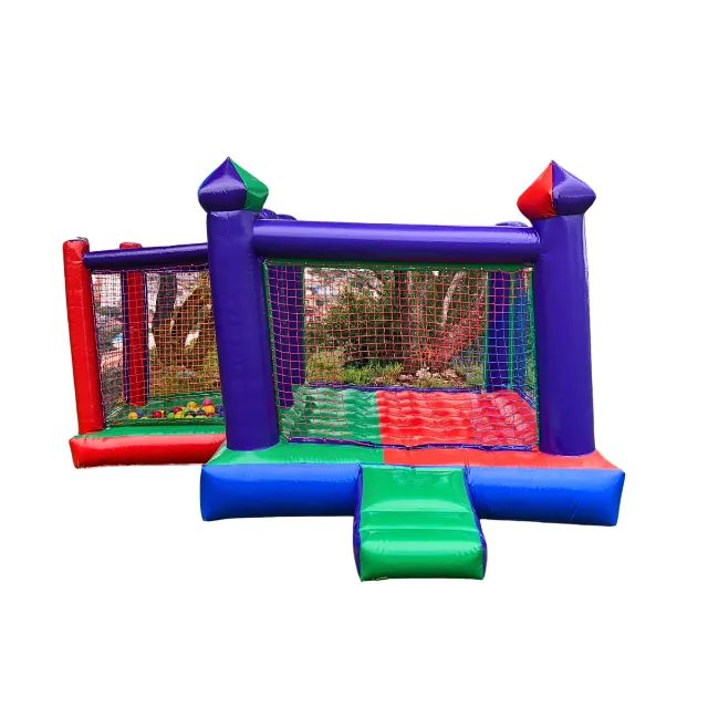Castelo 3x2 com piscina de bolinhas