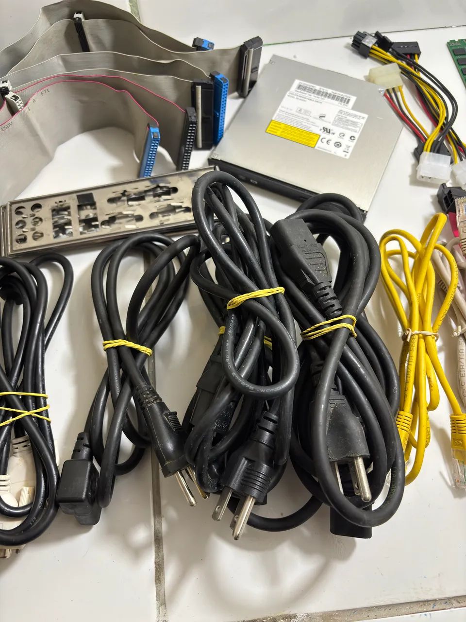 Kit de Informática -  contendo várias Peças - Foto 2