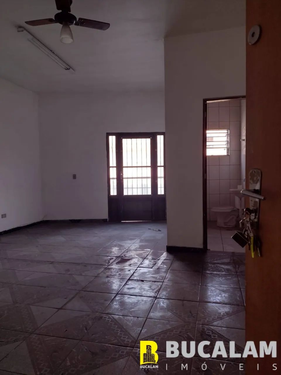 SALA COMERCIAL PARA LOCAÇÃO NO CENTRO DO TABOÃO DA SERRA!! - Foto 5