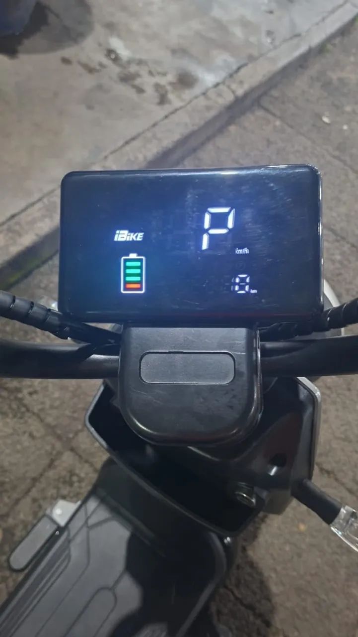 Vendo a moto elétrica 