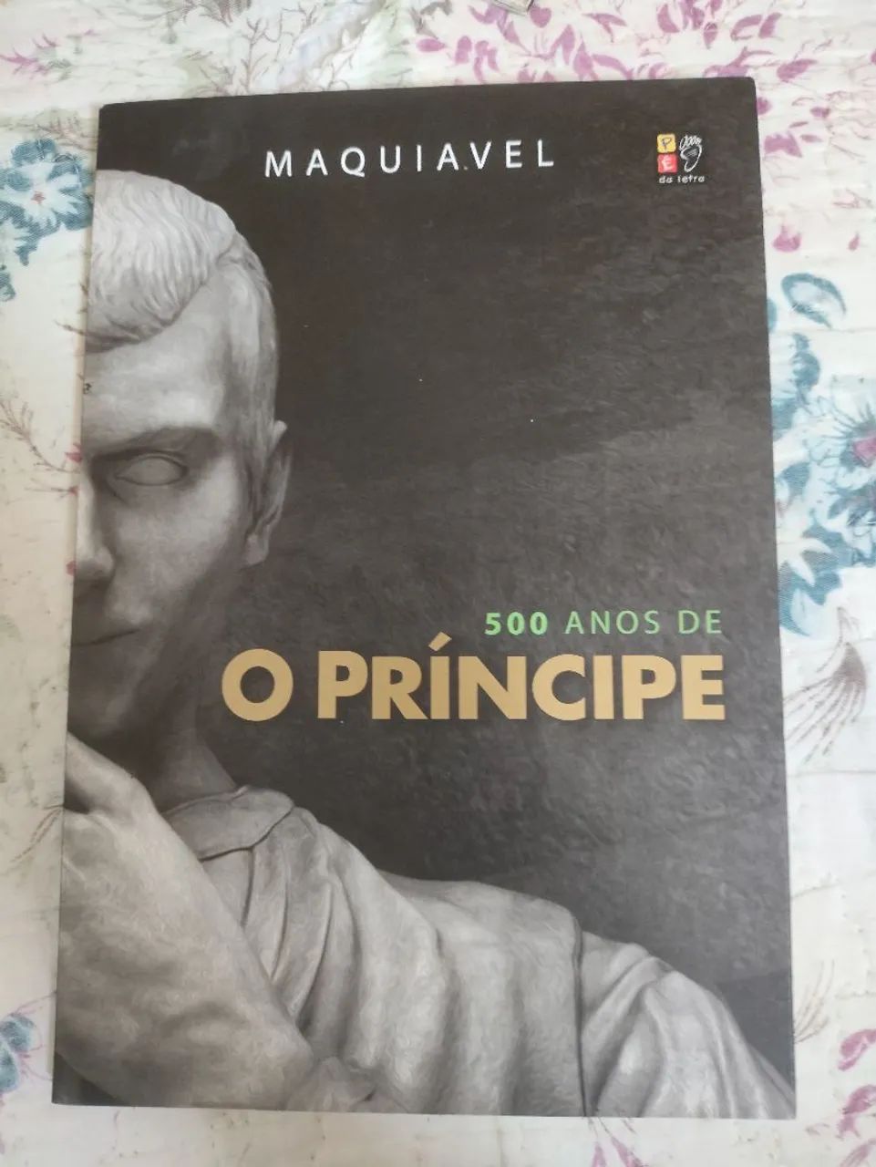 Livros - Foto 3