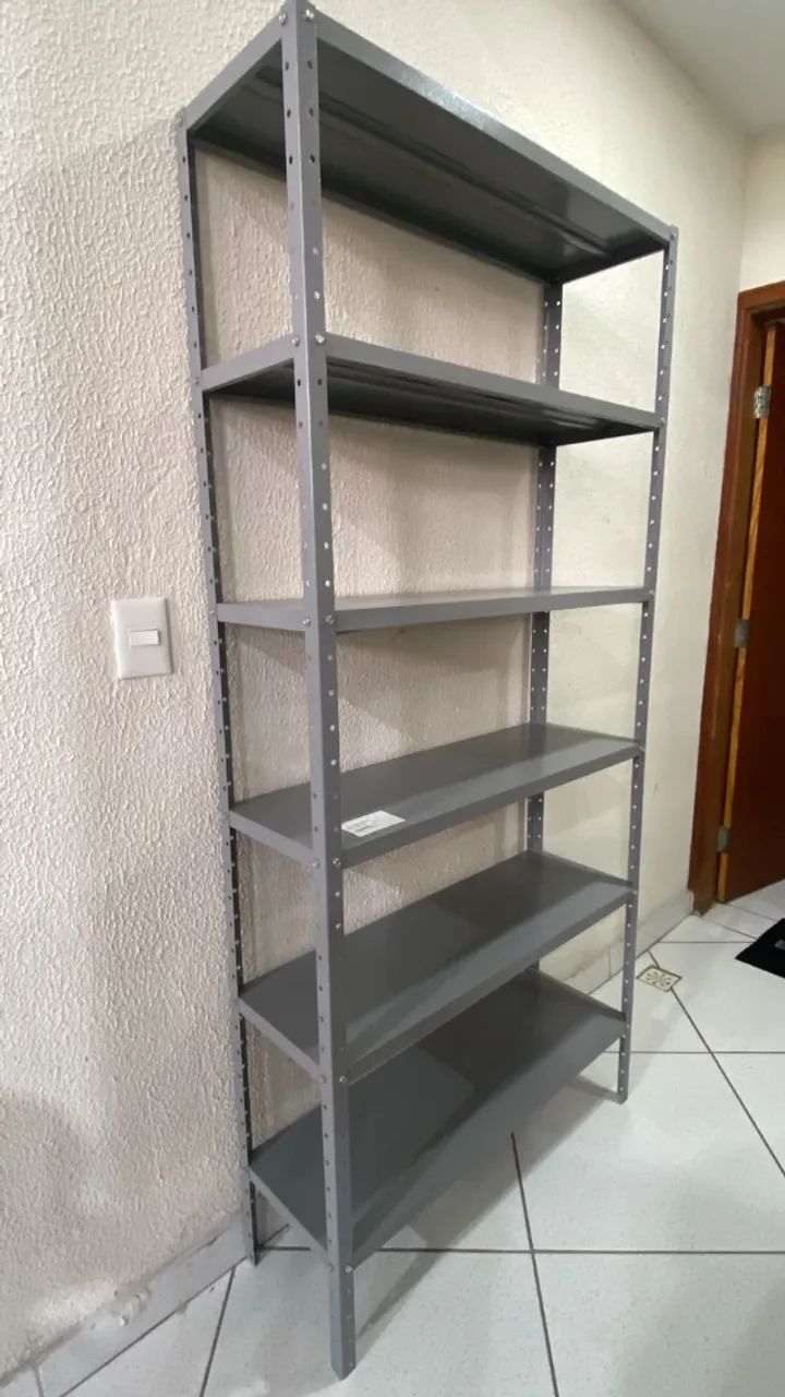 PRATELEIRA DE AÇO