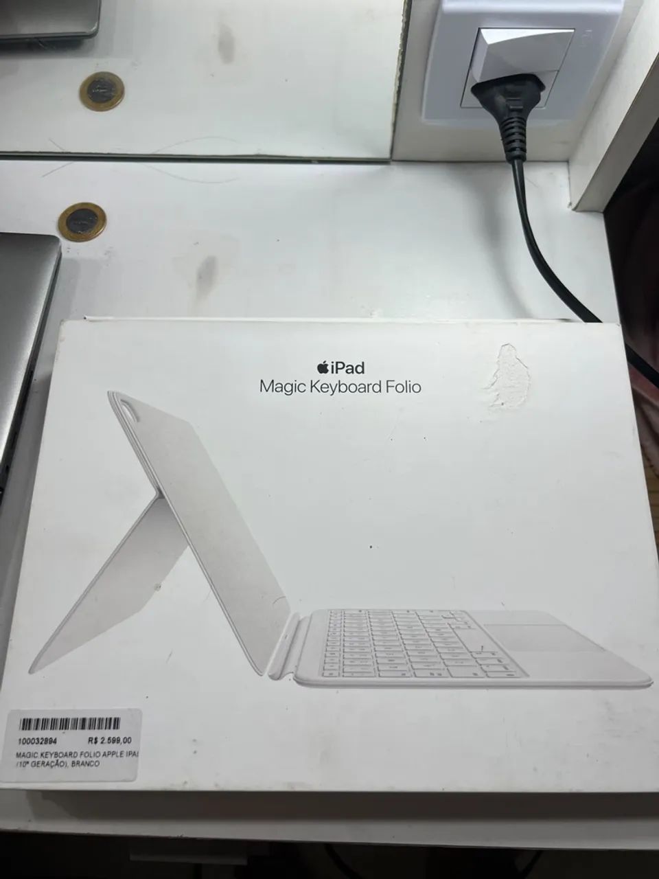 Magic Keyboard Folio para iPad (10.ª Geração) - Apple - Original com Caixa