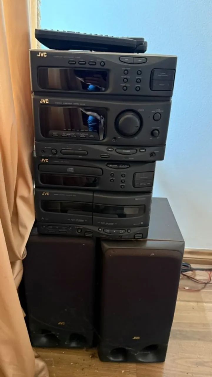 SOM JVC - Foto 2