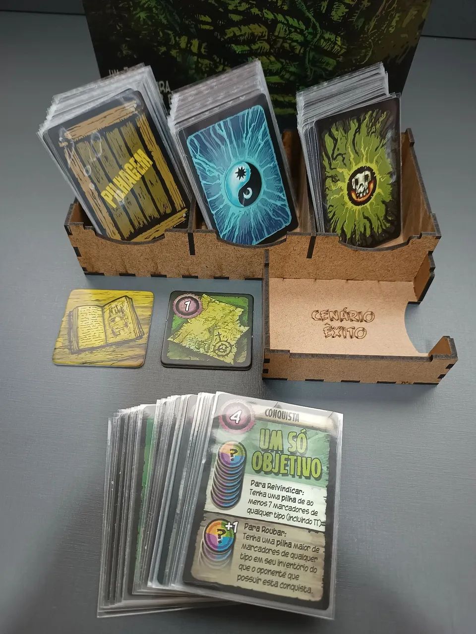 Jogo de Tabuleiro Ancient Terrible Things - Foto 4