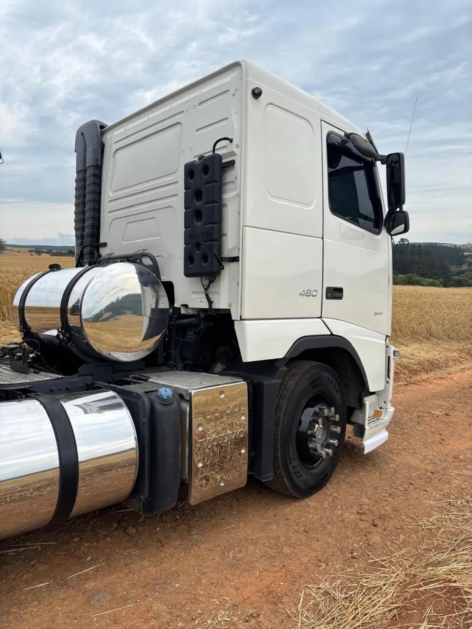 Fh 460 carreta 4 eixo - Foto 5