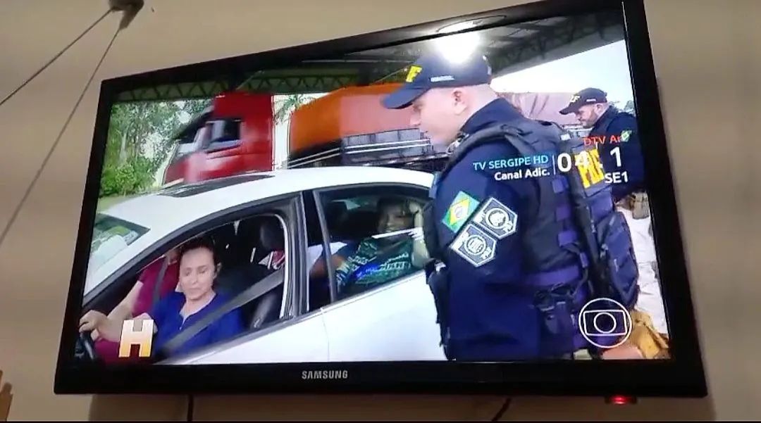 Televisão Samsung LCD 32 polegadas (NÃO É SMART) - Foto 3