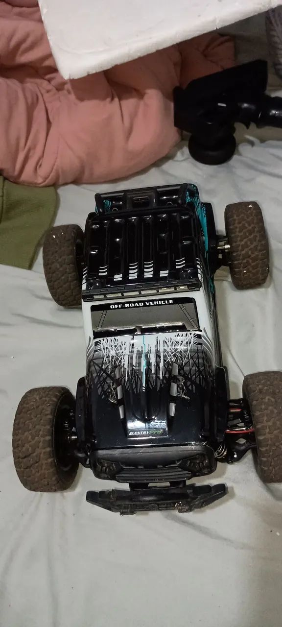 Carro 4x4 RC até 80km de velocidade, com todos itens - Foto 2