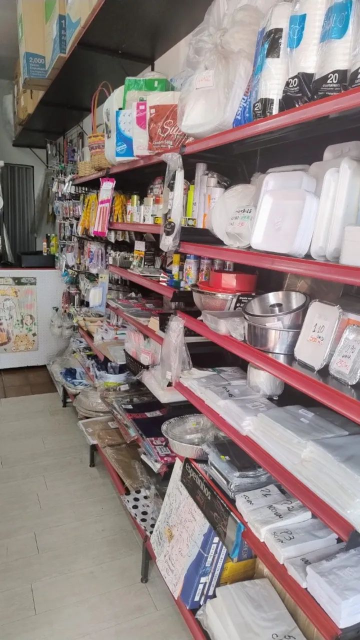 Loja pronta Estoque e instalações Multicoisas 