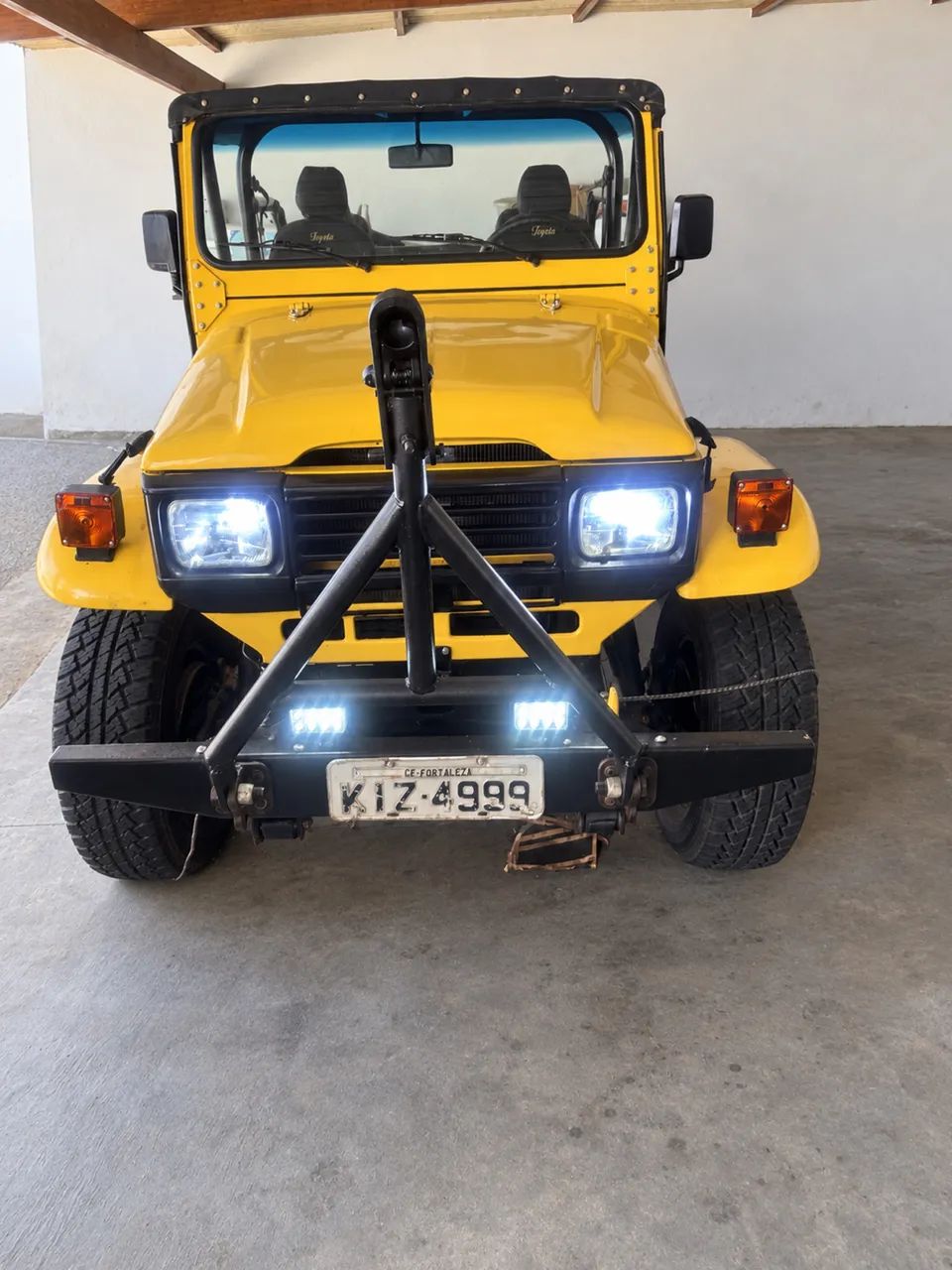 Toyota Band.Jipe Cap.de Aço Chas. Curto Diesel 1999