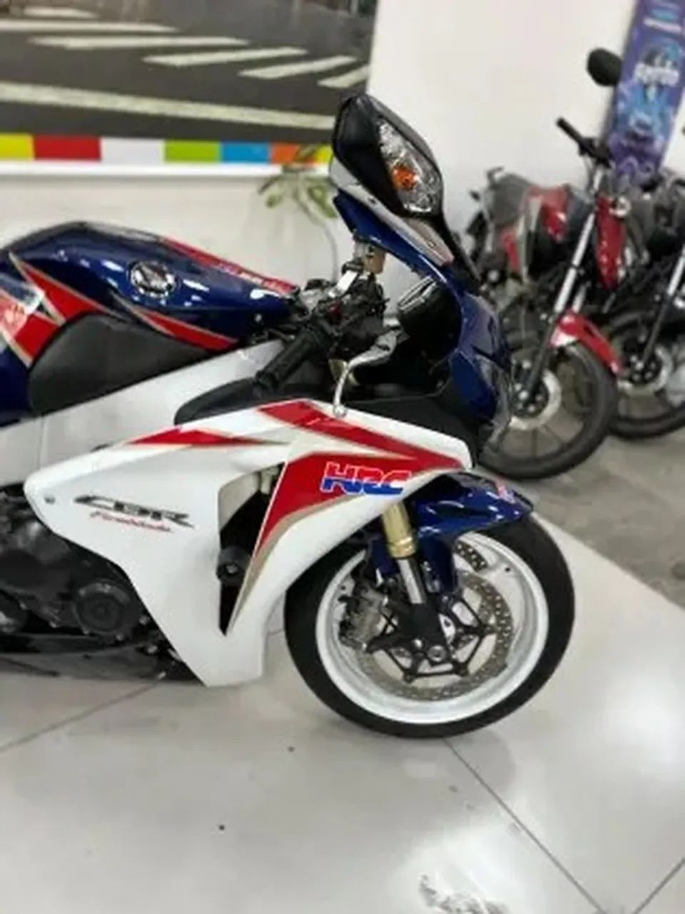 HONDA CBR 1000RR - Foto 5