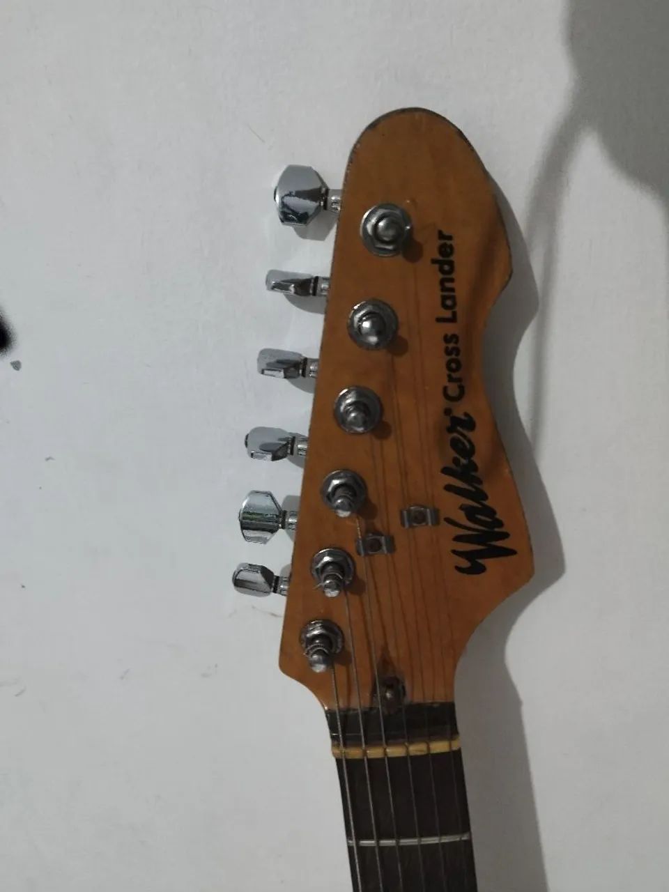 Guitarra Walker Rara - Foto 3