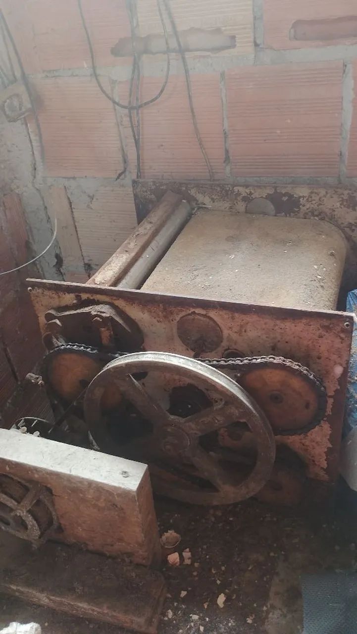 Modeladora caseira de fazer pão 
