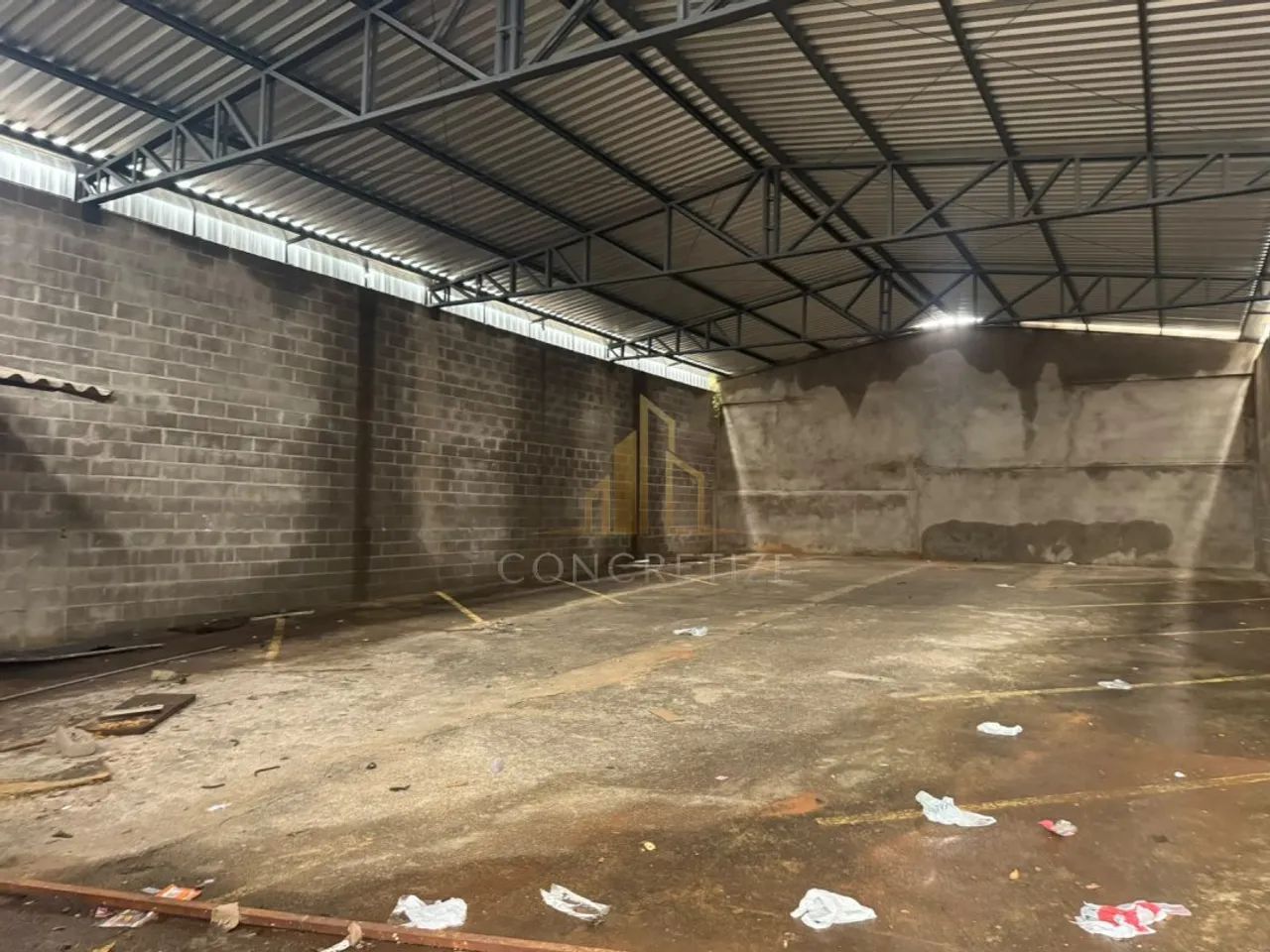 Barracão comercial - Centro / próximo a Avenida Nações Unidas - Foto 3