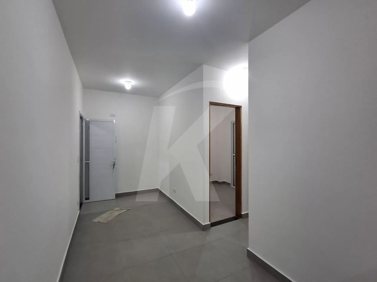 Apartamento com 2 quartos, sala, cozinha, banheiro e área de serviço. - Foto 2