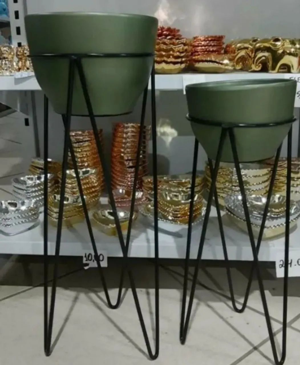 Dupla Vaso Decorativo c/ Suporte  - Foto 2