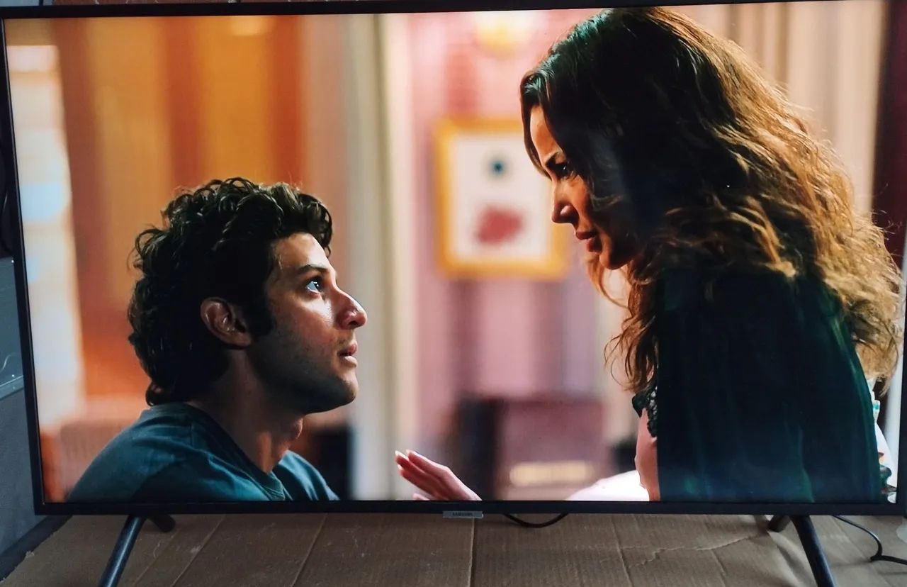 Tv Samsung 43 smart 4k - Foto 4