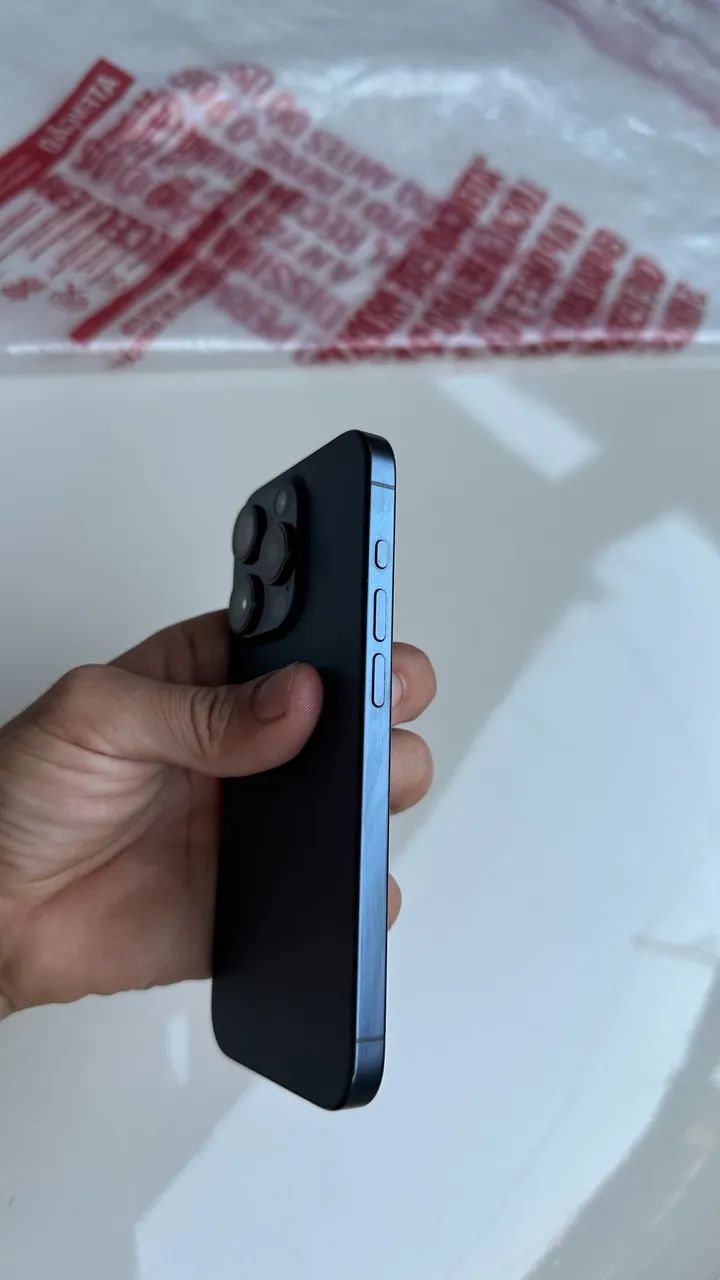 iPhone 15 Pro 128GB - Foto 3