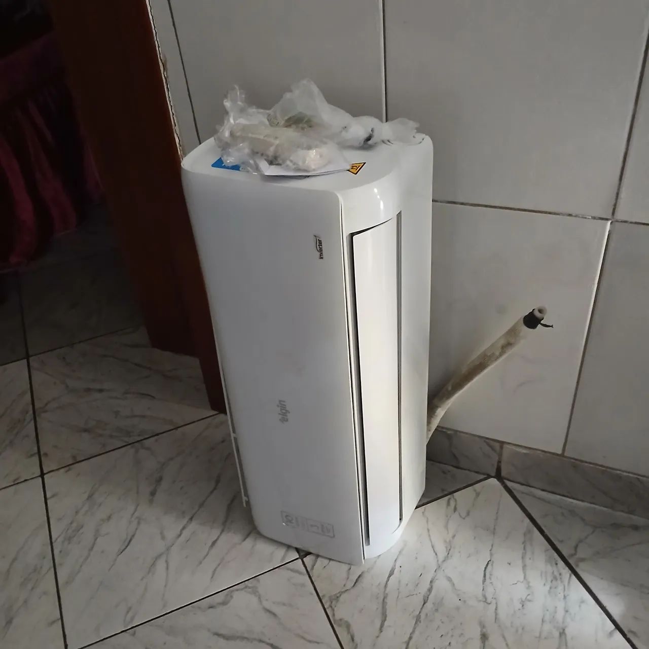 Ar condicionado inverter 12k btus. 